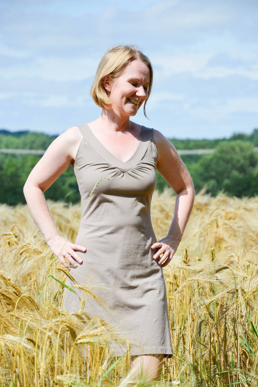 Sommerkleid Lavanda, schlichtes Kleid selber nähen