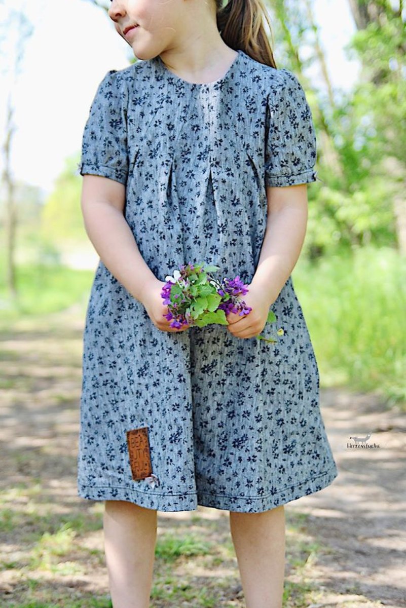 Sommerkleid Rosentanz von Firlefanz Ebook Schnittmuster