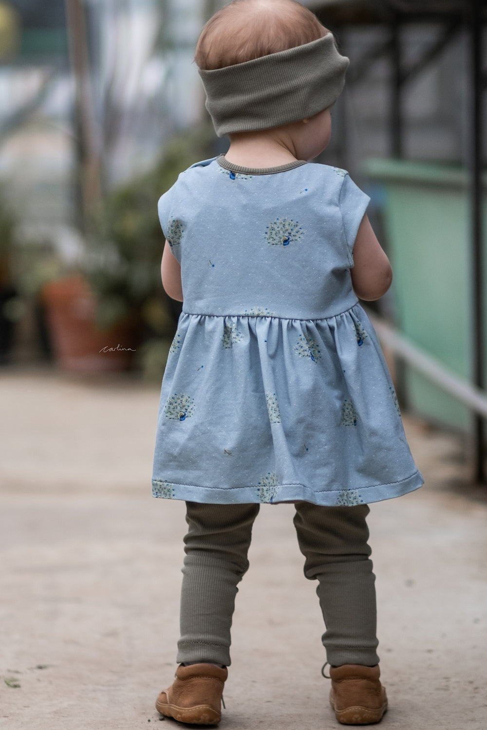 Minigrün Kleid ärmellos in Hellblau für Kleinkinder – Schnittmuster