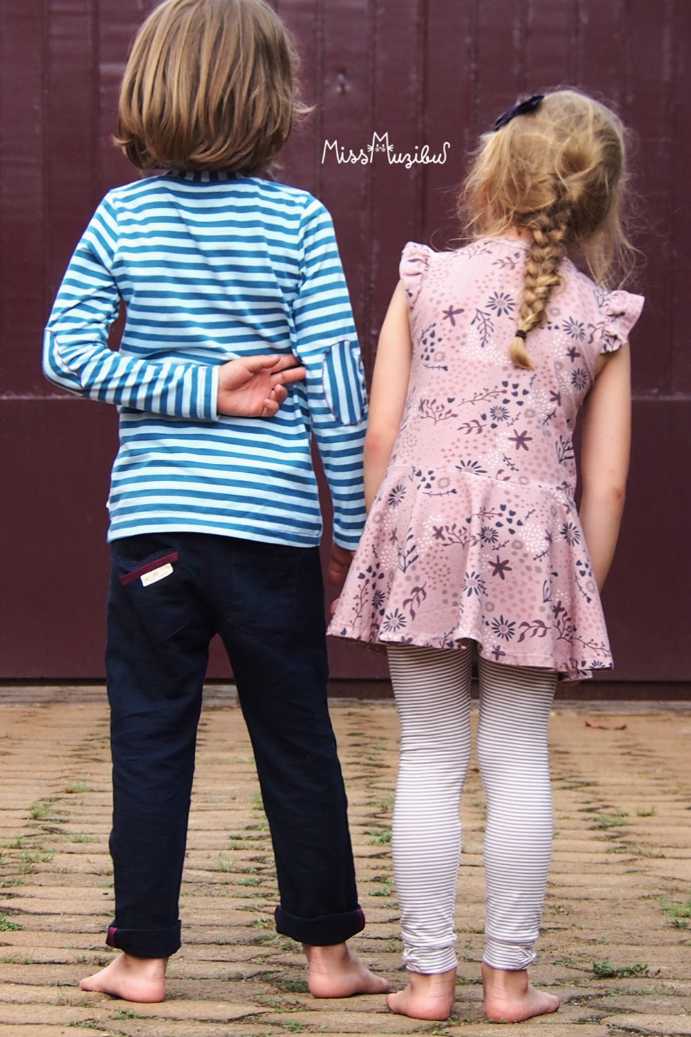 Immergrün Add-On: Ringelshirt mit Ellbogenflicken und Kleid mit Flügelärmeln